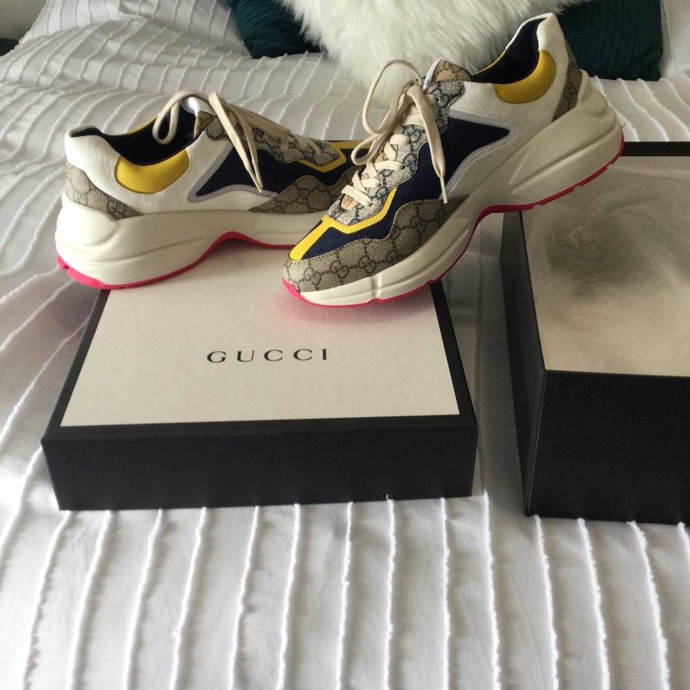 Gucci men’s shoes, size 9 US